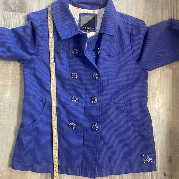 Volcom Blue & White Striped Double Breasted Collared Blazer size Medium - Picture 12 of 15